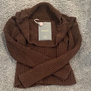 House of CB Brown Women's Sweater NWT